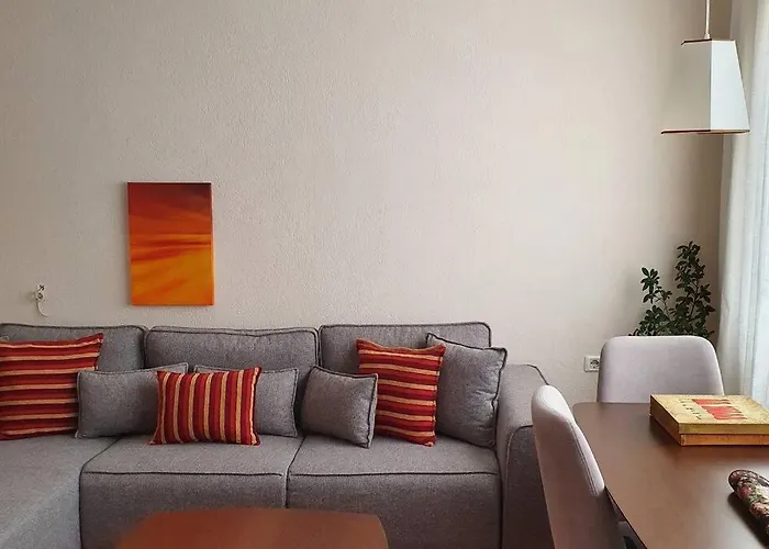 Cozy Near Ohrid Apartament *