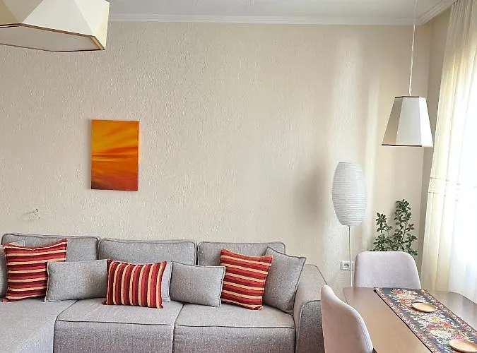 Cozy Near Ohrid Apartament