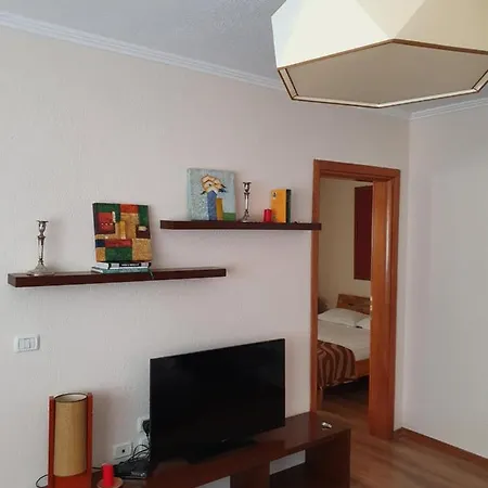 Cozy Near Ohrid Apartment