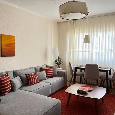 Cozy Near Ohrid Appartement
